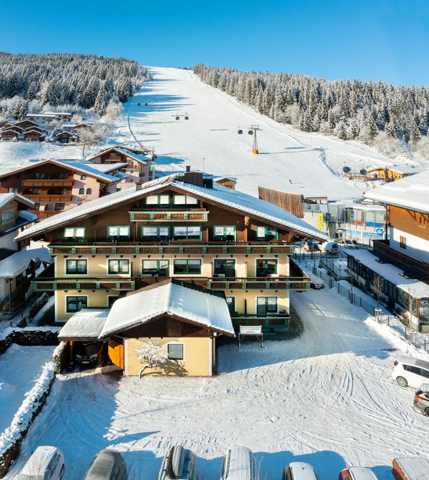 B&B Hotel Die Bergquelle Flachau Ngoại thất bức ảnh
