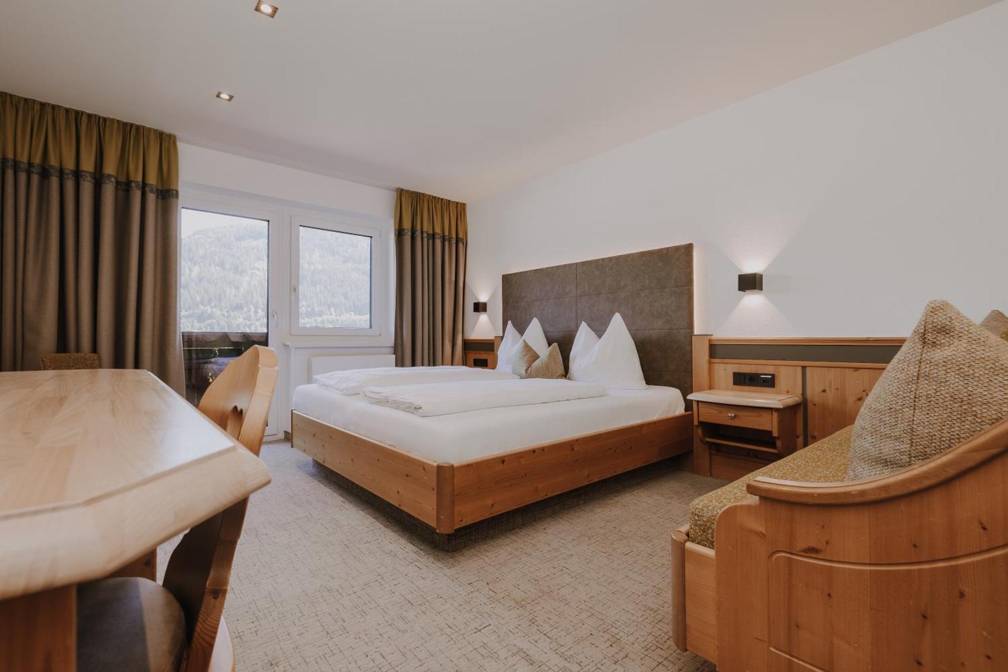 B&B Hotel Die Bergquelle Flachau Phòng bức ảnh