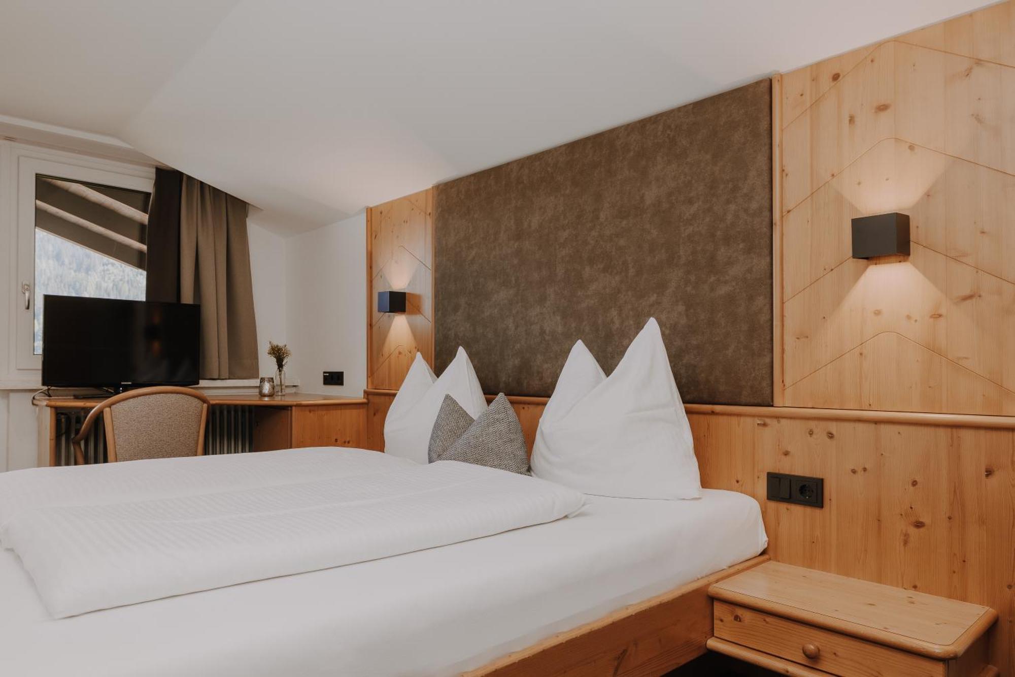 B&B Hotel Die Bergquelle Flachau Phòng bức ảnh